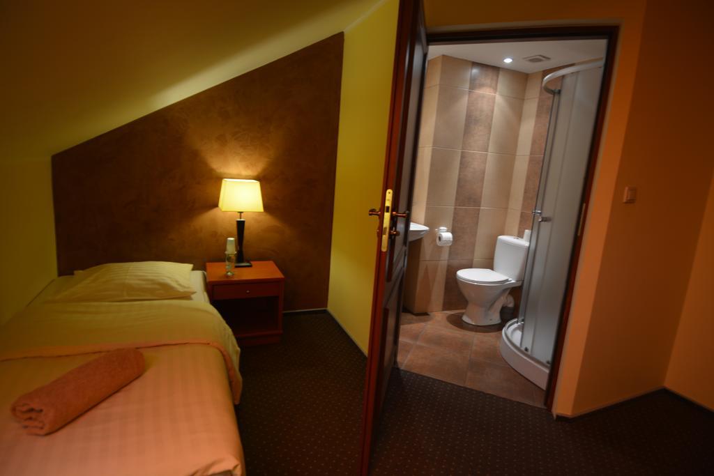 Hotel Stawisko Klaudyn Luaran gambar