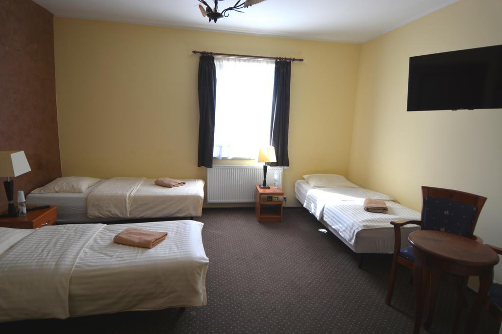 Hotel Stawisko Klaudyn Luaran gambar